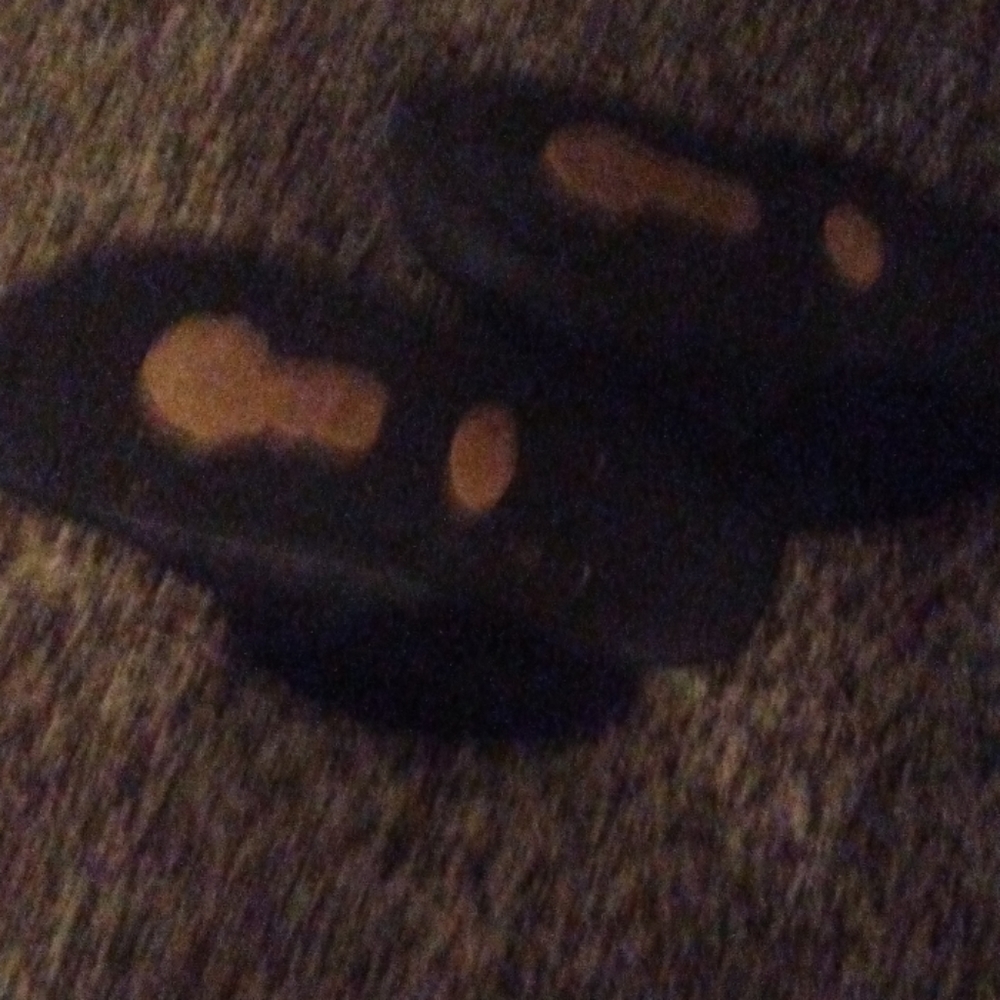 Slippers - Picture 3 of 4